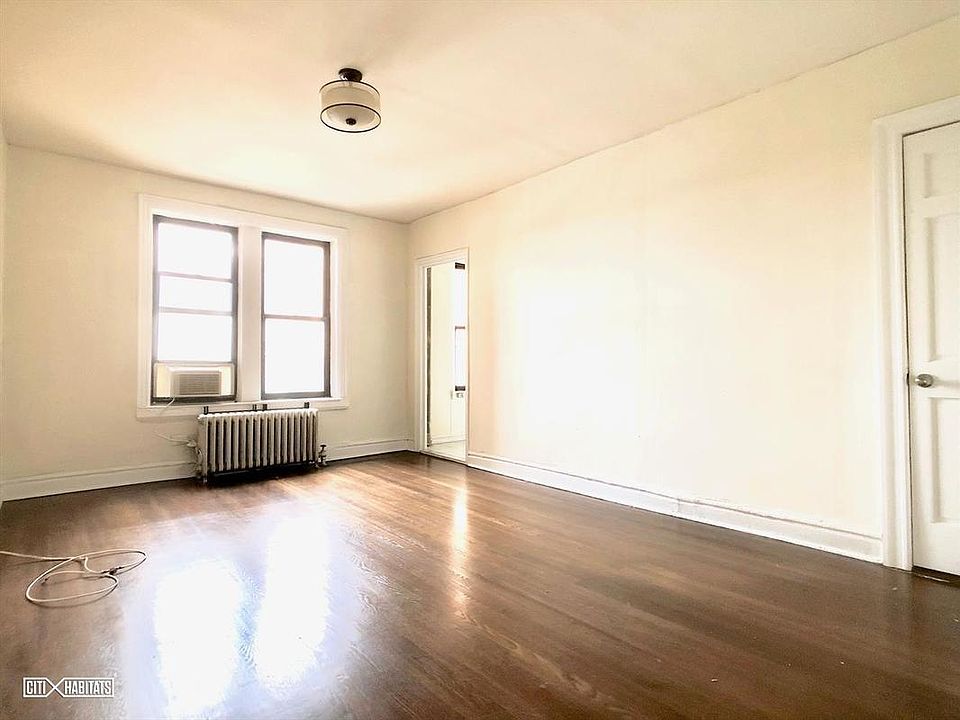 1st image of 220 Cabrini Blvd APT 4B