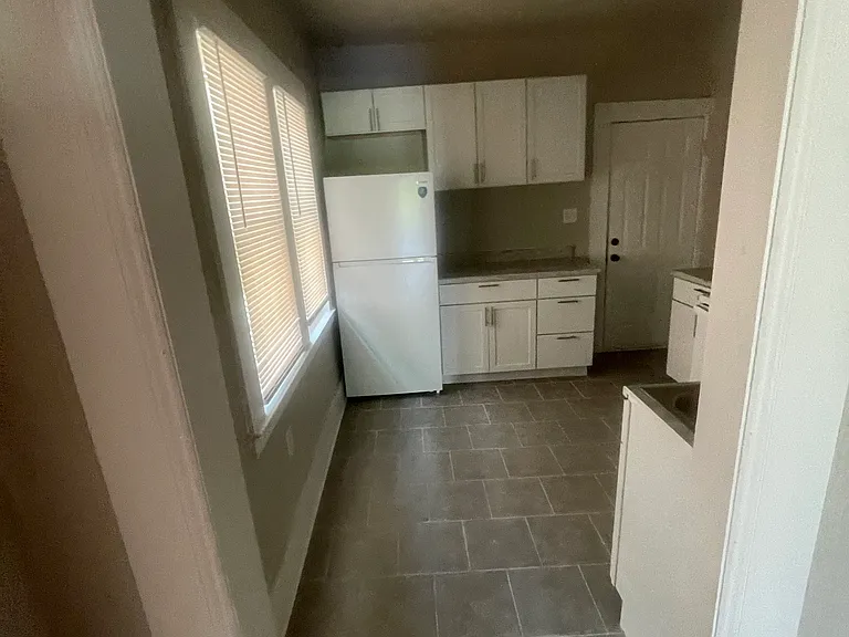 4047 Carter St #1DOWN — Photo 8