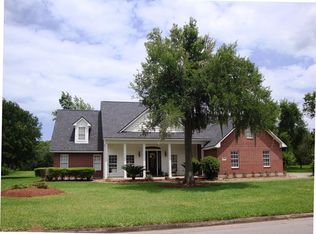 2145 Riverside Dr, West Columbia, TX 77486