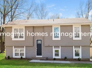 805 N Troost St, Olathe, KS 66061