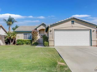312 Sherman Peak Dr, Bakersfield, CA 93308