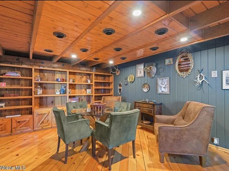 31 S Lightning Spur Ln — Photo 22