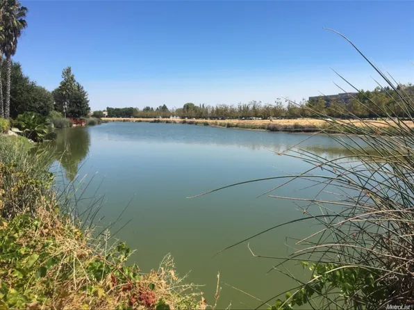 414 Cargill St, Prattville, AL 36067