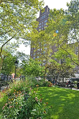 Sold by Community Growth | media 12