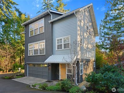 509 Groos Lane NE, Bainbridge Island, WA, 98110