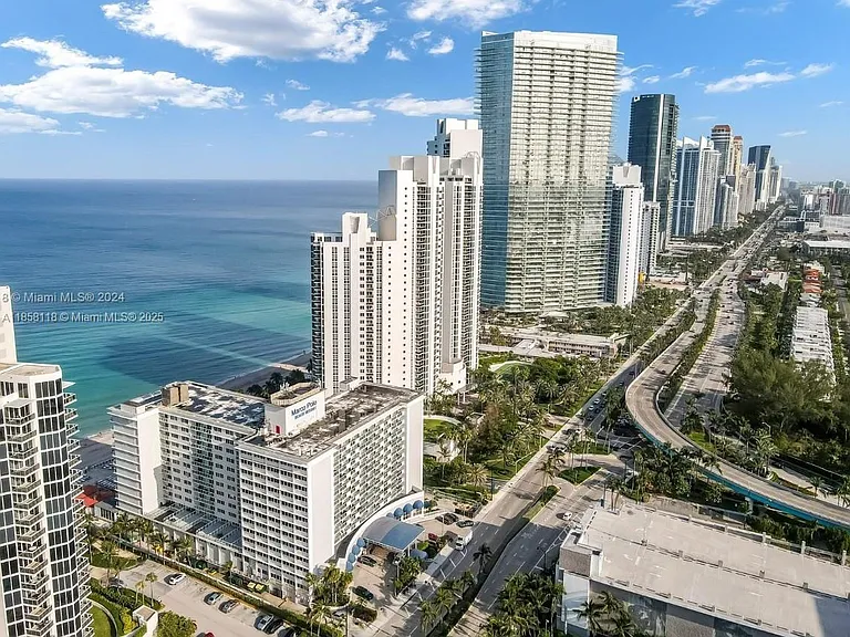 19201 Collins Ave #611 — Photo 18