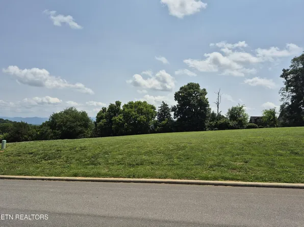 0 Fairway Dr #17, Dandridge, TN 37725