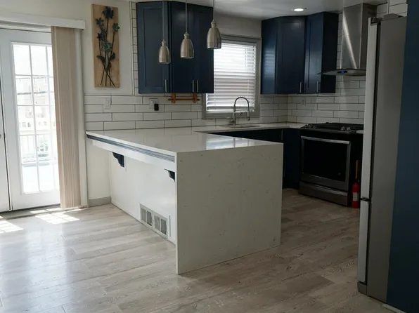 323 Stevens Avenue image 19 of 30