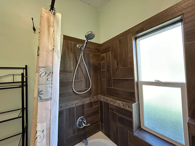 117 W Adams Ave — Photo 38