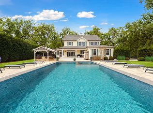 32 Jagger Ln, Westhampton, NY 11977