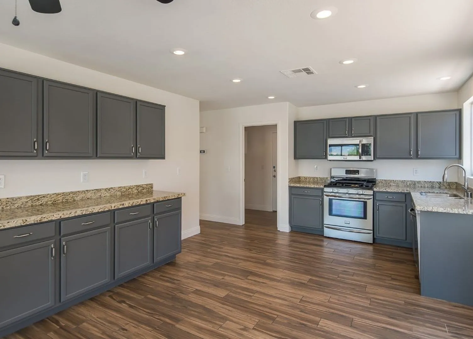 4 bedroom in NW near Grand Teton & N El Capitan! — Photo 4