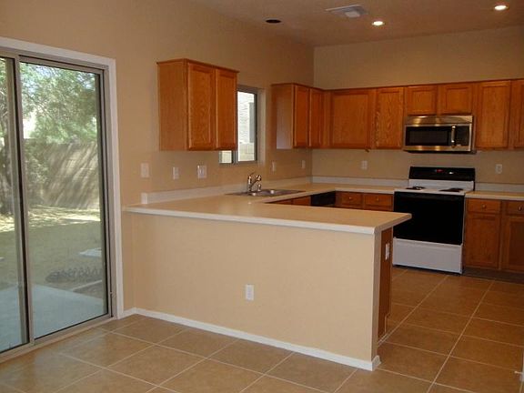 5th image of 1751 W Union Hills Dr