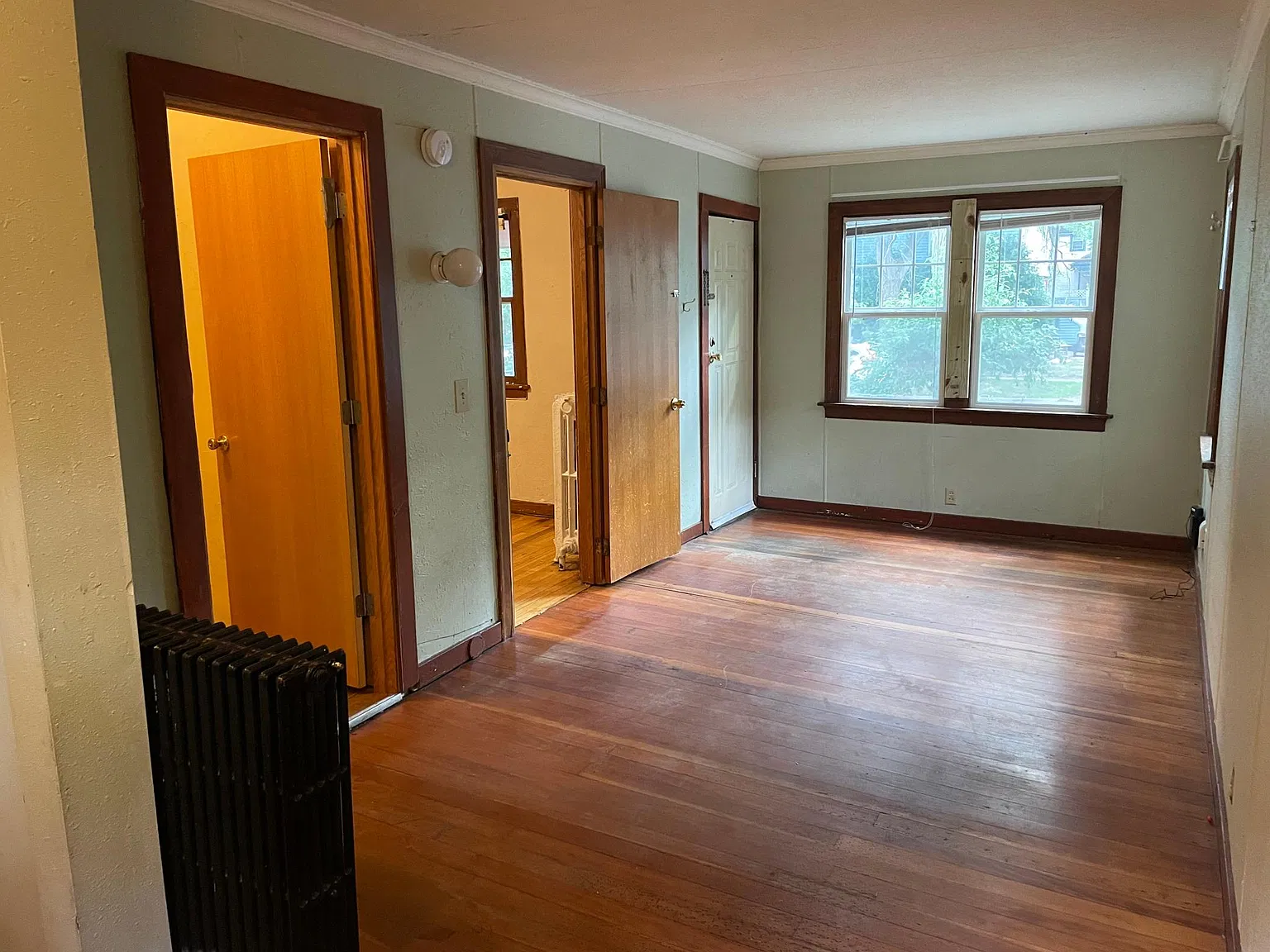 3 bed, 1150 sqft, $1,350 — Photo 4