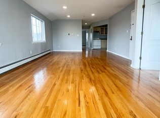 19-31 76th St #3R, East Elmhurst, NY 11370