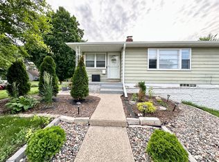 1015 Winnetka Ave N, Golden Valley, MN 55427