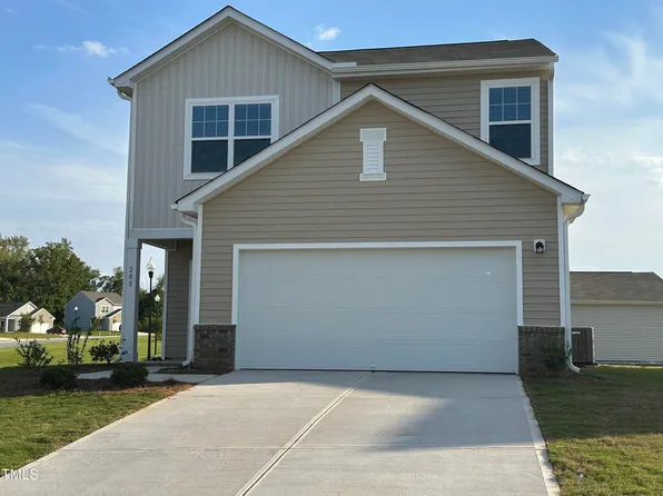 208 Swift Park Dr, Zebulon, NC 27597