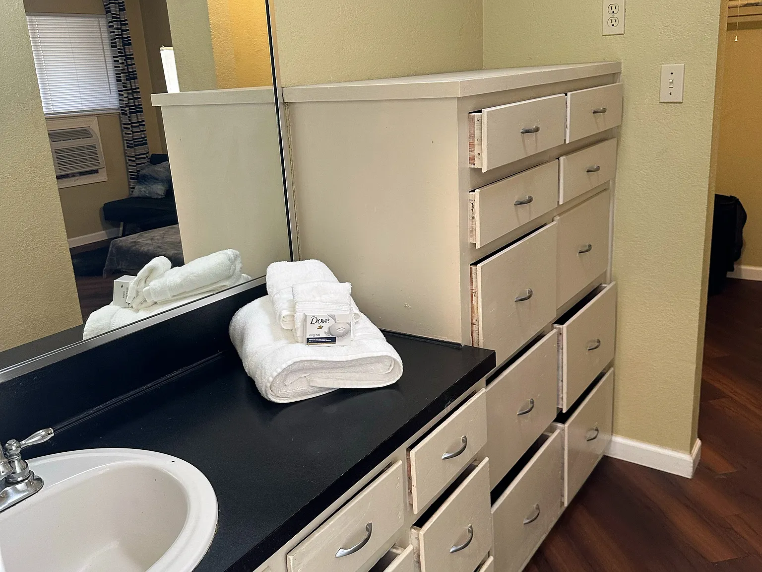 Pinnacle 31 — Photo 4