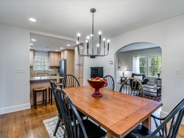 446 Wyoming Ave, Millburn Twp., NJ 07041