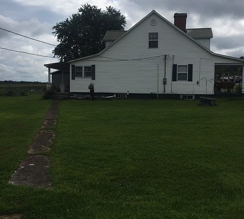 4th image of 4044 N Us 127