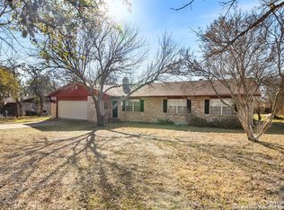 134 MIDDLE FOREST, Kerrville, TX 78028