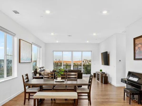 2466 Shore Vista, Fairfield, CA 94533