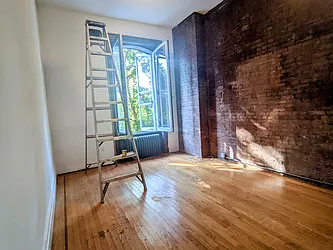 Rented by Guidance Realty Corp.