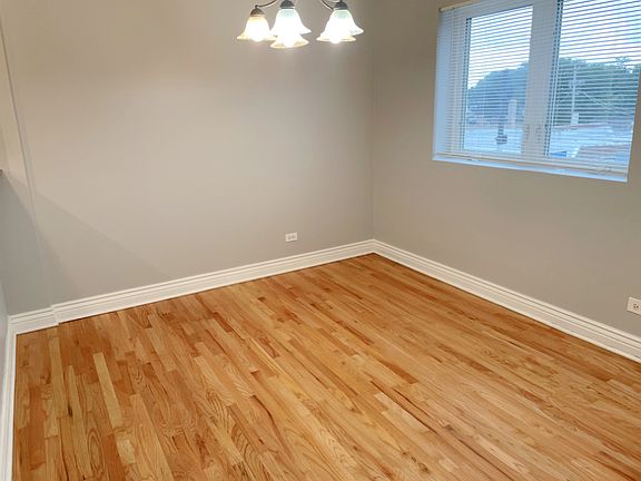 3rd image of 6112 W Diversey Ave Unit F-2