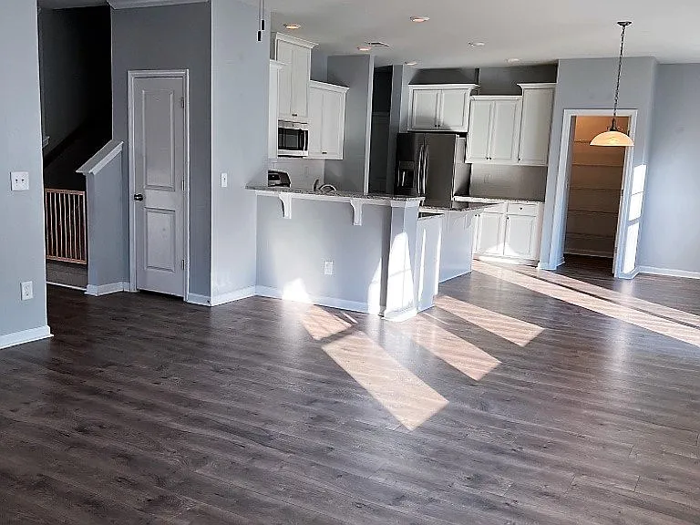 300 Bracken Fern Rd — Photo 6