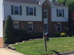 414 Shelbourne Dr, Pittsburgh, PA