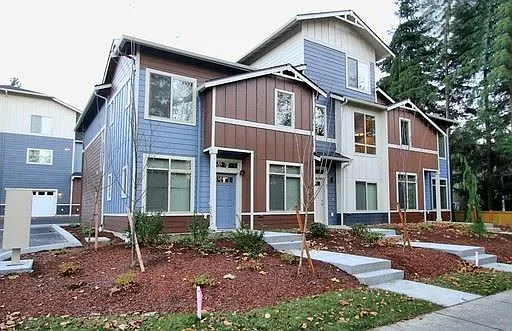 Pinnacle Townhomes — Photo 14