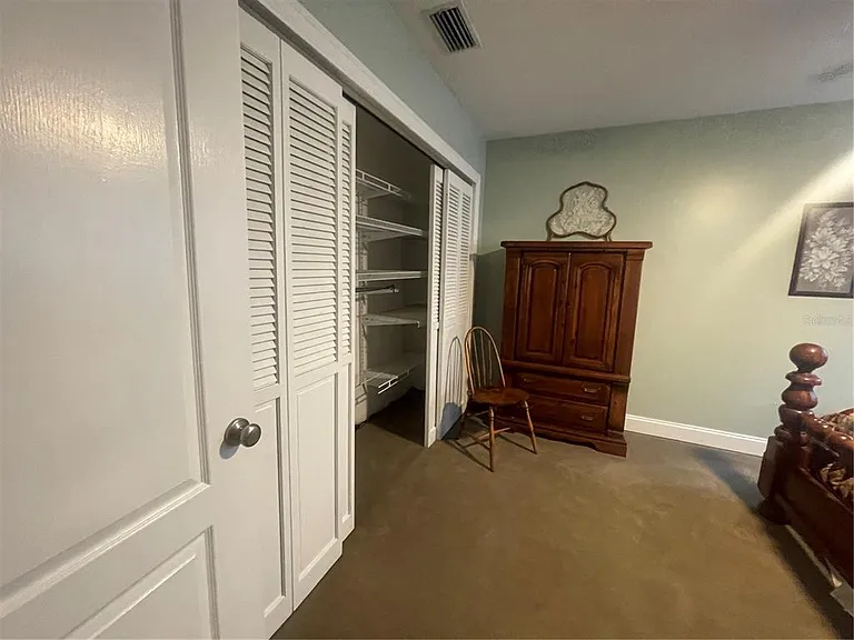 3030 W Helen Ave — Photo 39
