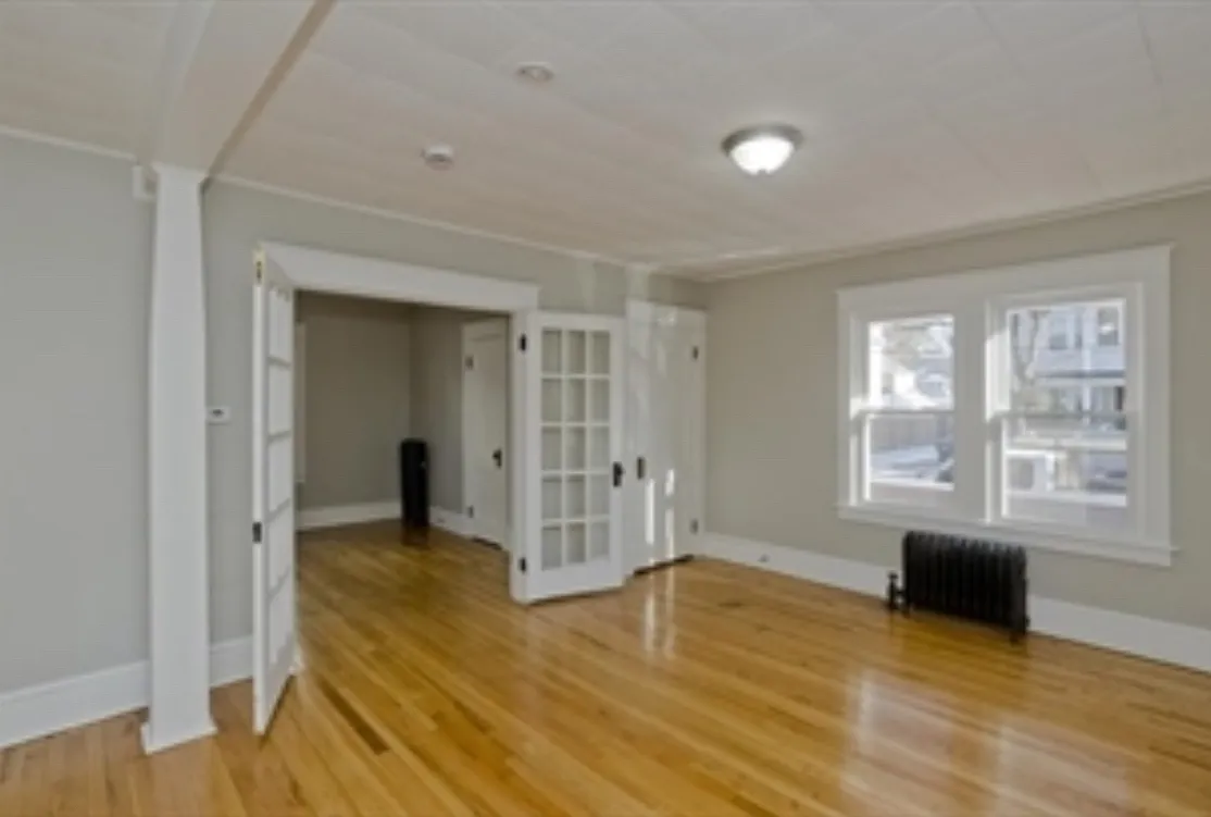 4 bed, 1170 sqft, $2,500 — Photo 4