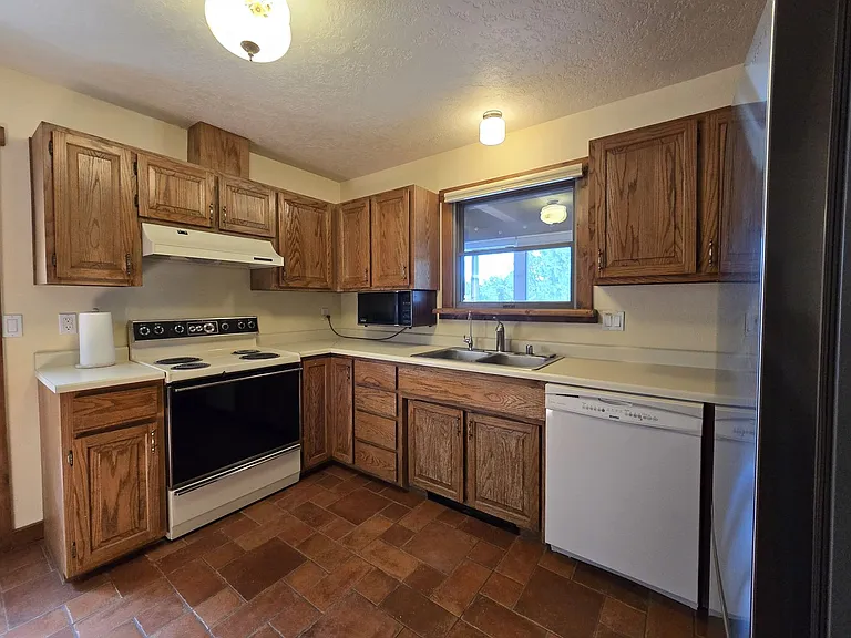 20 Ravens Ridge Rd — Photo 7