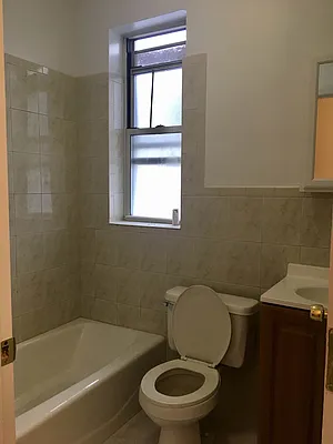 Rented by Asimina Perikleous, LREB | media 9