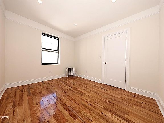 5th image of 3220 34th Ave APT 5C