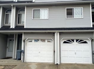 81 Simmons Loop, Staten Island, NY 10314