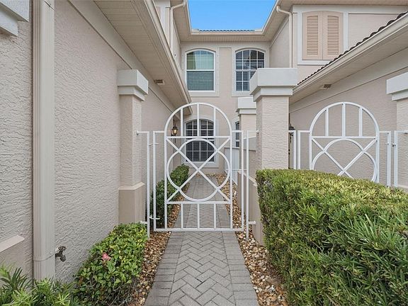 2nd image of 7005 Prosperity Cir
