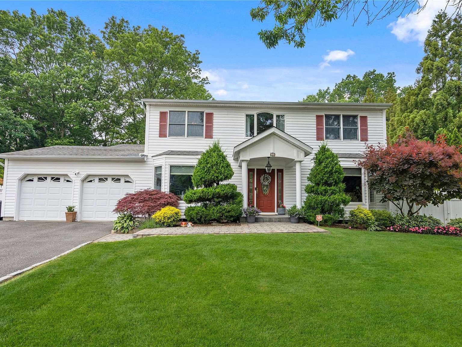 5 Athena, Dix Hills, NY 11746 Zillow