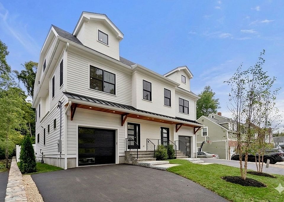 1st image of 71 Cloverdale Rd