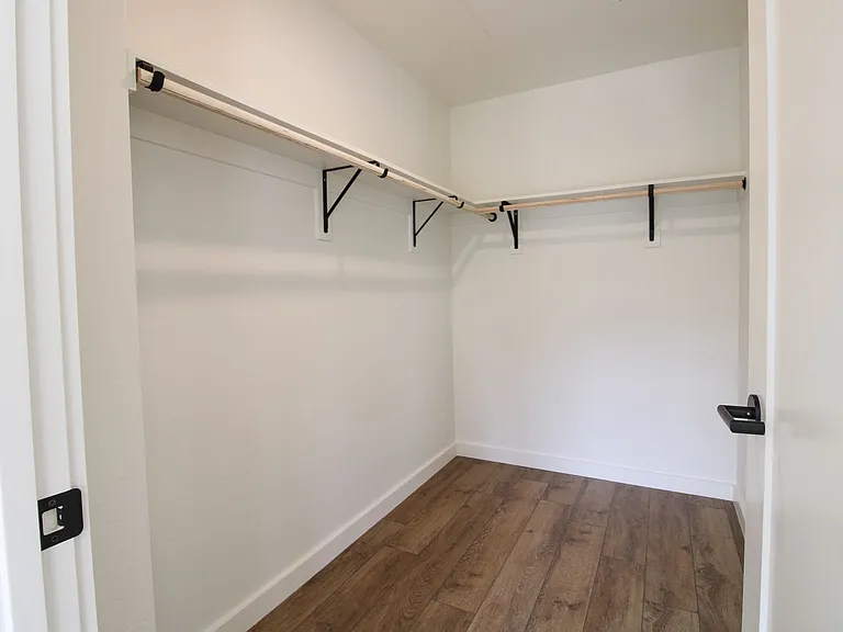 Newly Built Luxury Apartments in San Luis Obispo "Little Italy" — Photo 66