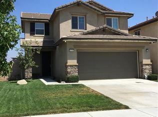 18385 Evening Primrose Ln, San Bernardino, CA