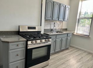 6052 54th Pl #1, Maspeth, NY 11378