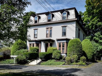 83 Central St APT 2, Framingham, MA, 01701