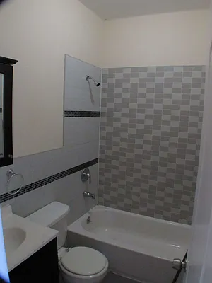 Rented by Premier Metro Realty Corp | media 23