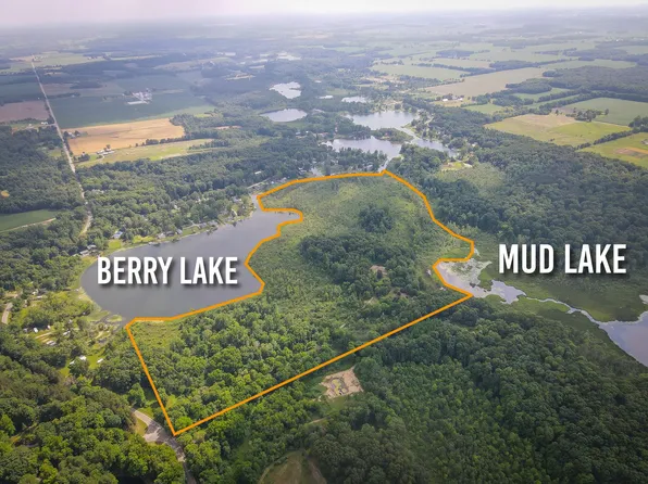 5100 Long Lake Rd, Reading, MI 49274