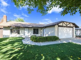 43209 Laurelwood Ln, Lancaster, CA