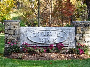 25 Old Stone Cir, Bolton, MA 01740