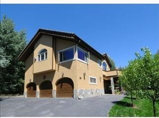 521 Singletree Rd, Edwards, CO 81632