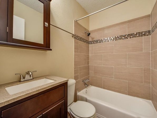 2401 Manor Rd APT 133