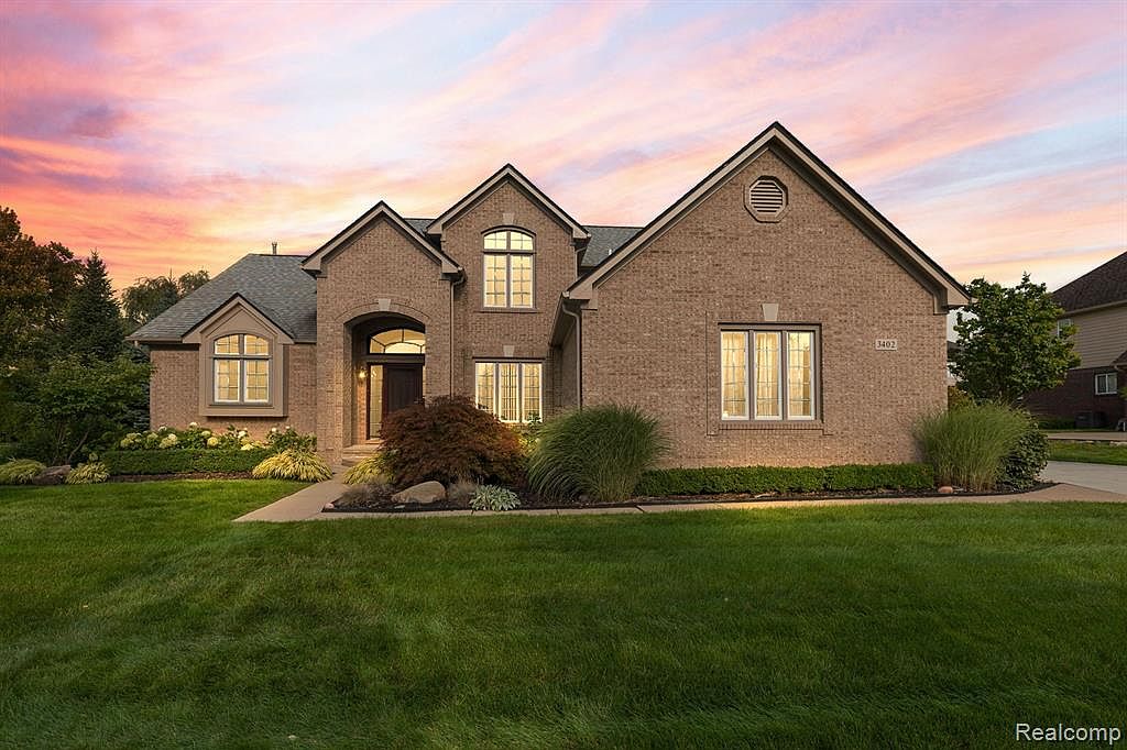 3402 Oxford W, Auburn Hills, MI 48326 Zillow